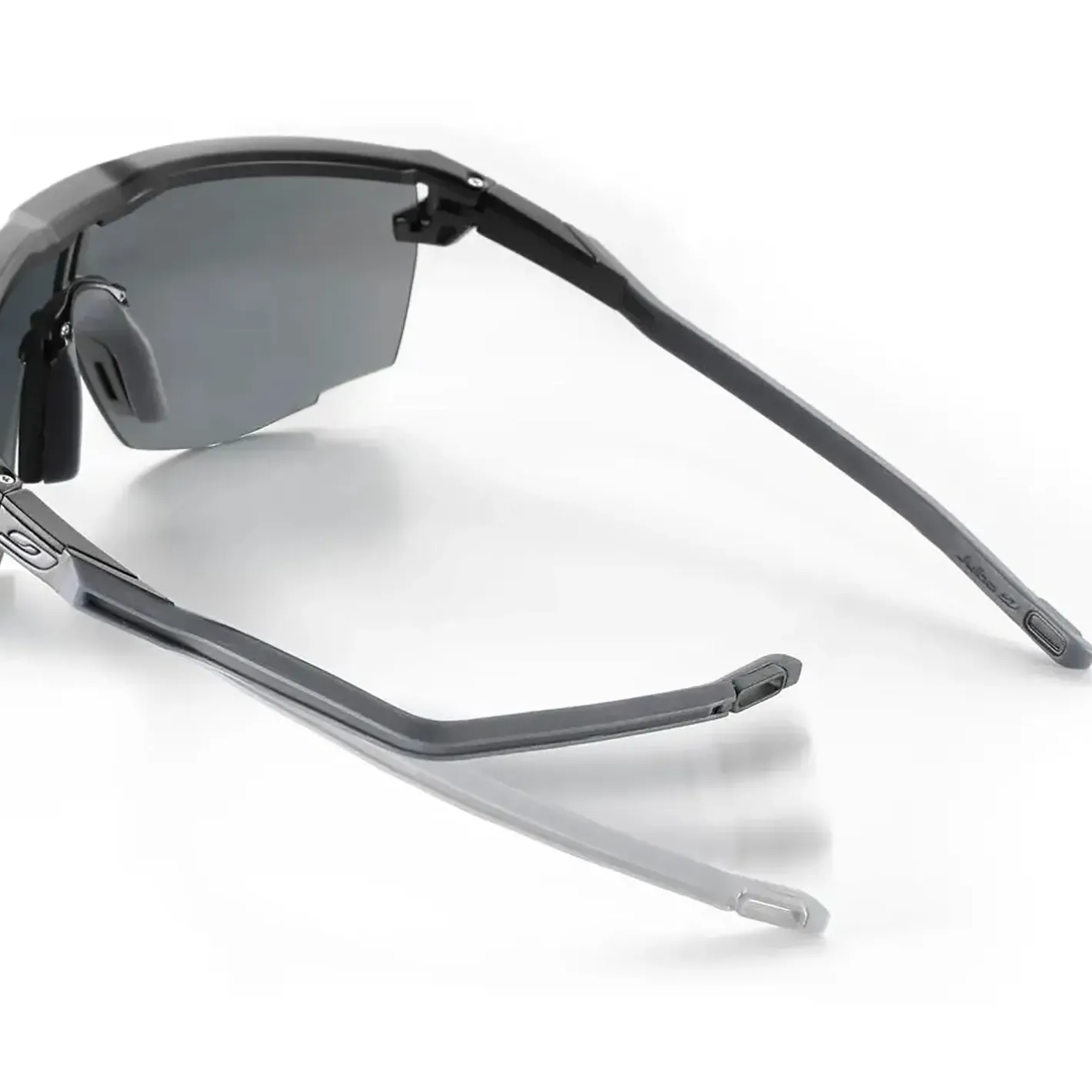 Julbo Solbriller<Ultimate Sort (BLACK/GRAY)