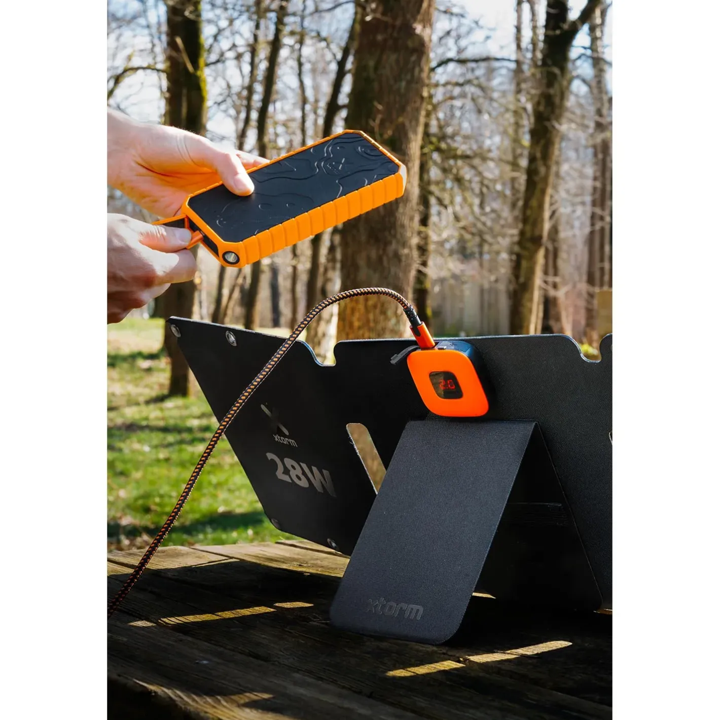 Xtorm Powerbanks Og Solceller<28W Foldable Solar Booster Sort (BLACK)